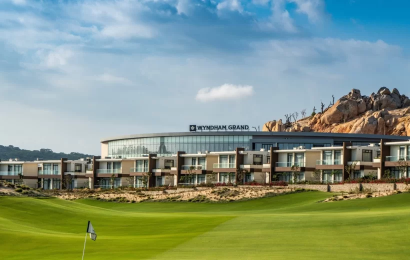 Wyndham Grand KN Paradise Cam Ranh